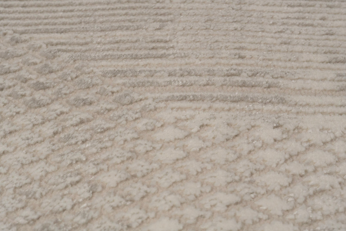 Atlas Modern Beige/Grey Geometric Medium Pile Rug