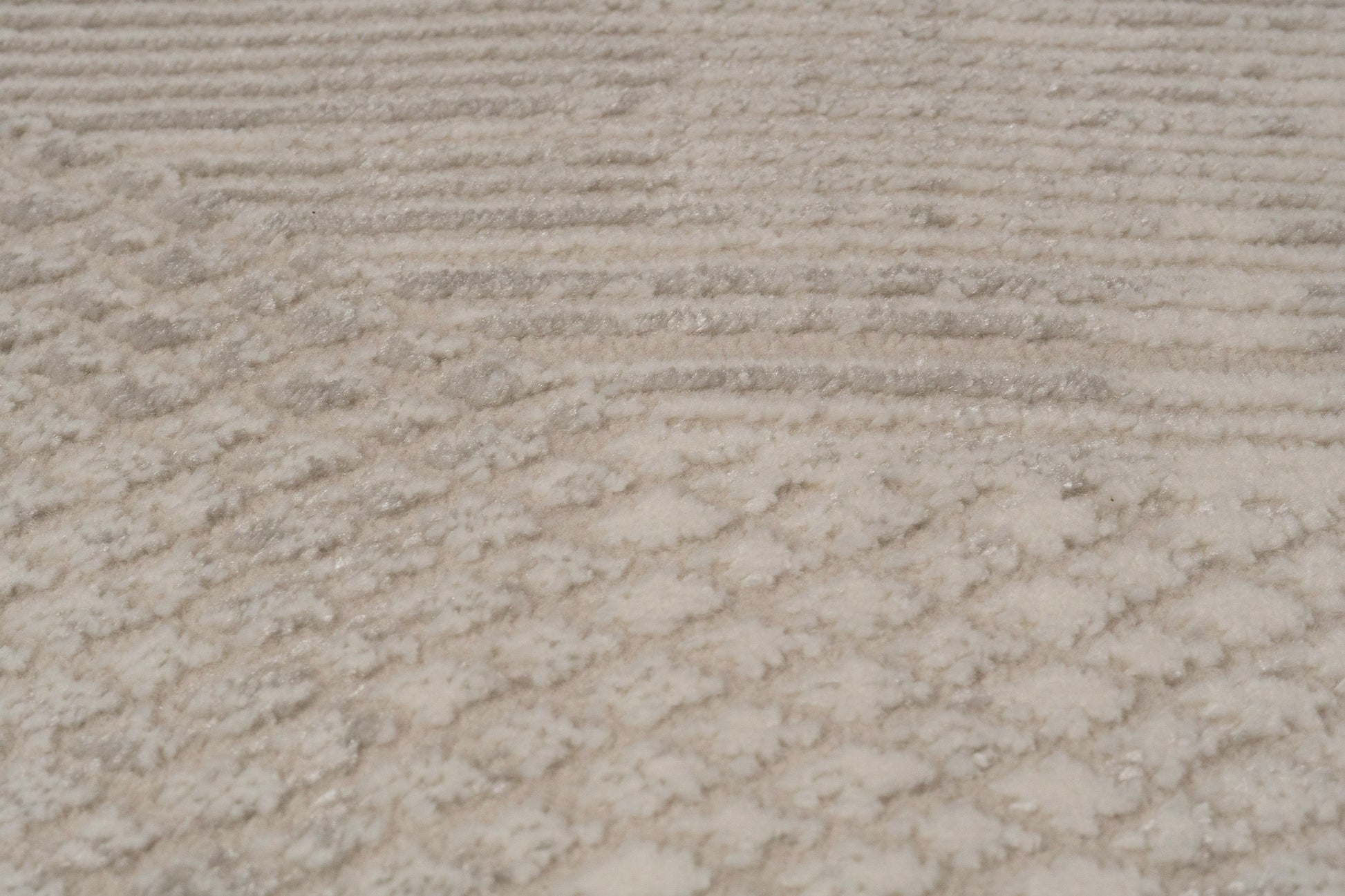 Atlas Modern Beige/Grey Geometric Medium Pile Rug