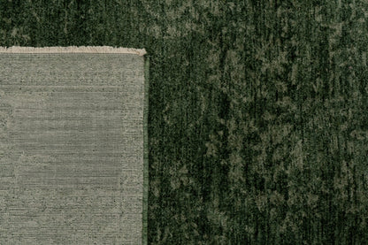 Atmos Traditional Green Medallion Medium Pile Rug