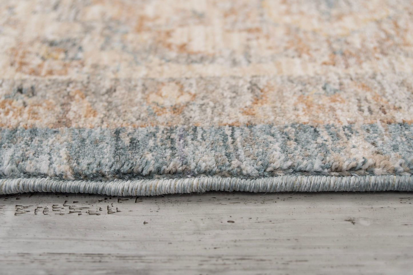 Autumn Traditional Blue/Beige Floral Medium Pile Rug