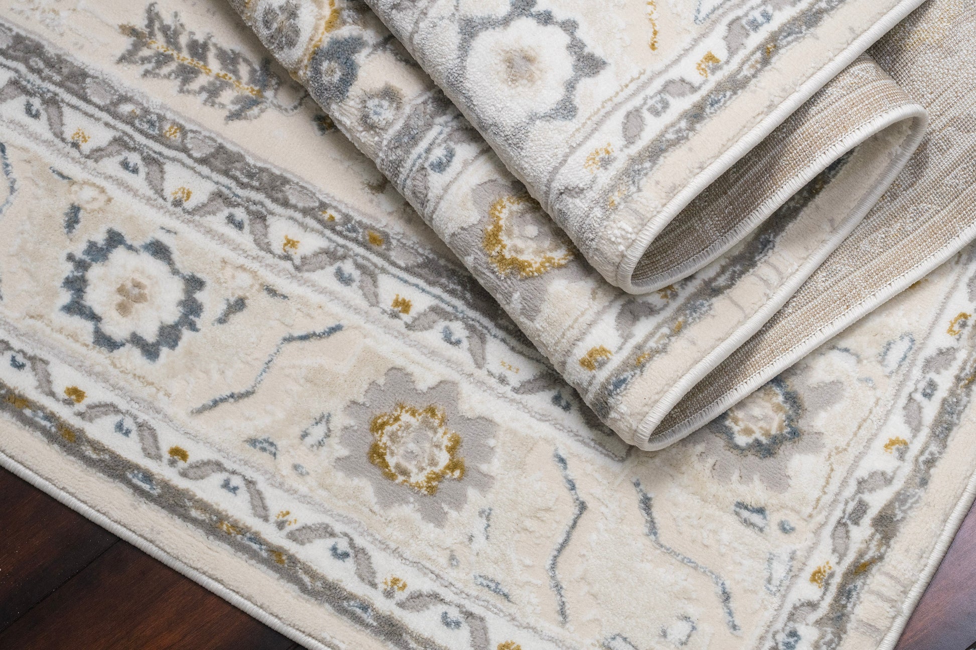 Azure Traditional Ivory/Grey/Blue Southwestern Medium Pile Rug
