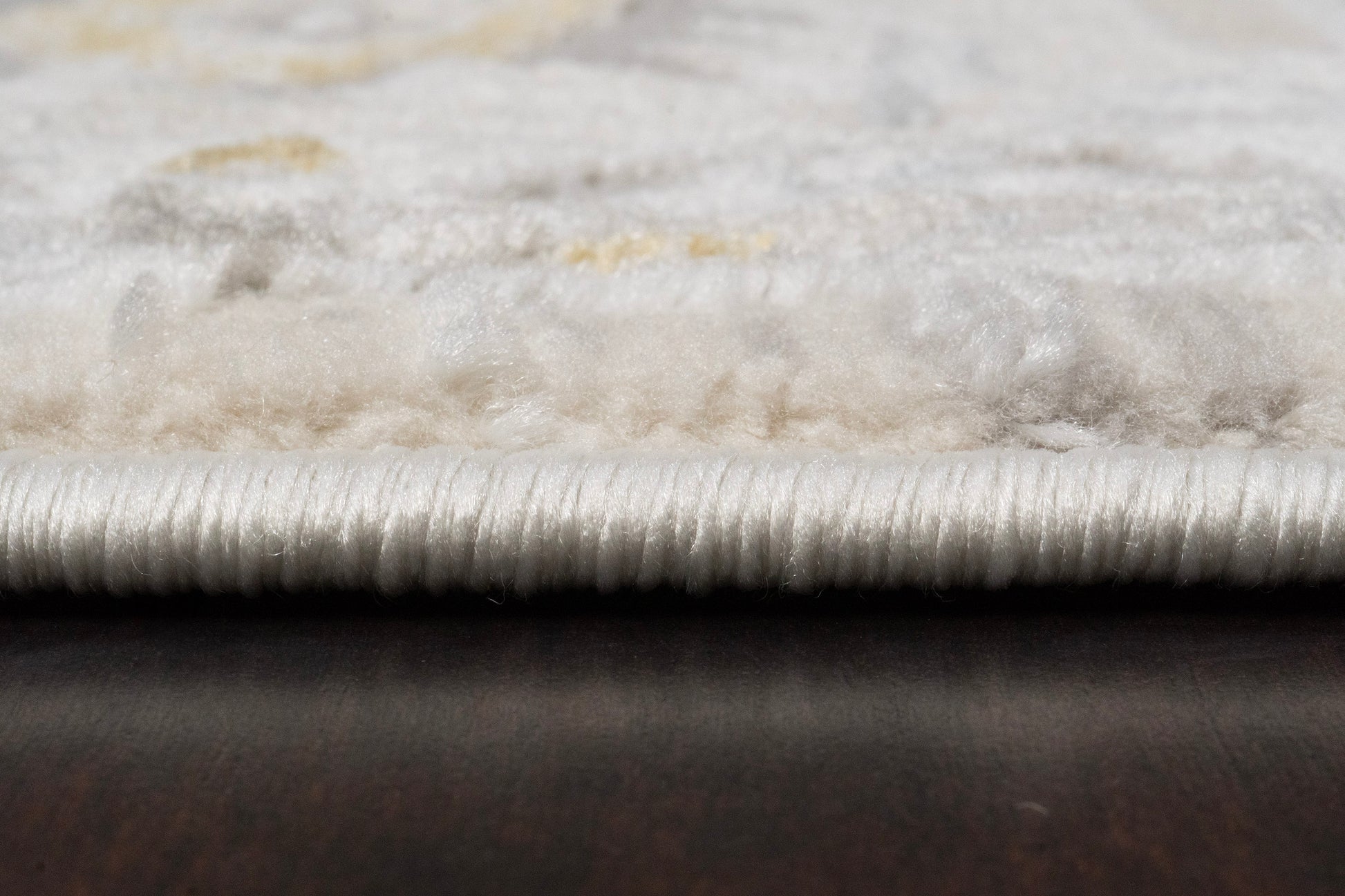 Azure Traditional Ivory/Grey/Blue Southwestern Medium Pile Rug