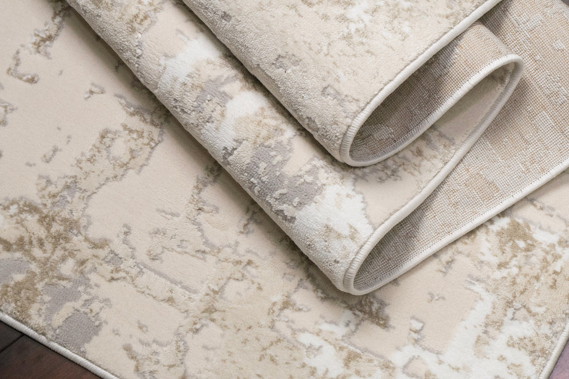 Azure Modern Ivory/Beige/Grey Abstract Medium Pile Rug