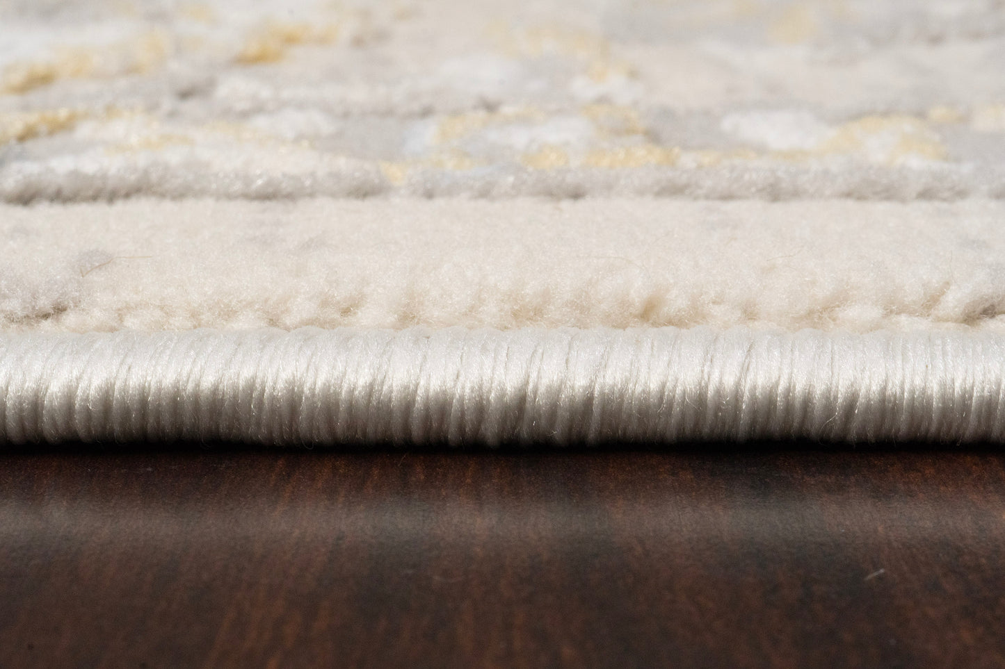 Azure Traditional Ivory/Grey/Blue Floral Medium Pile Rug