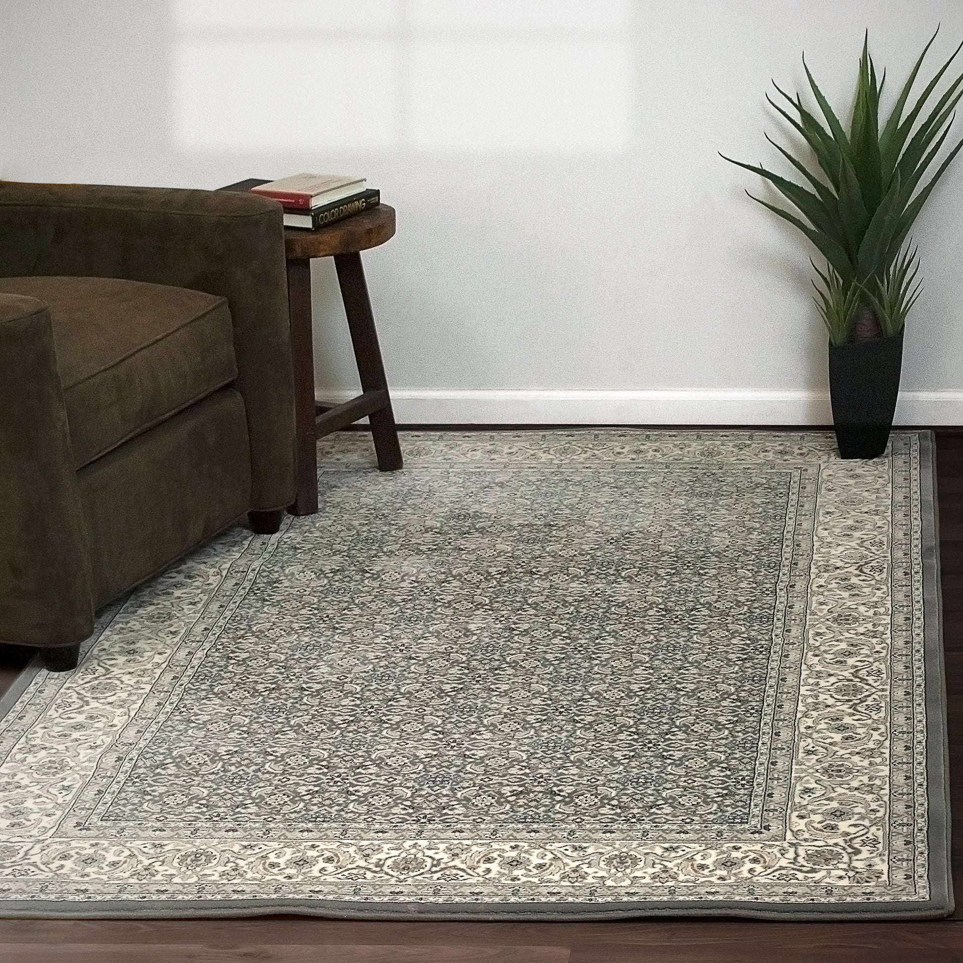 Ancient Garden Traditional Grey/Cream Classic Medium Pile Rug