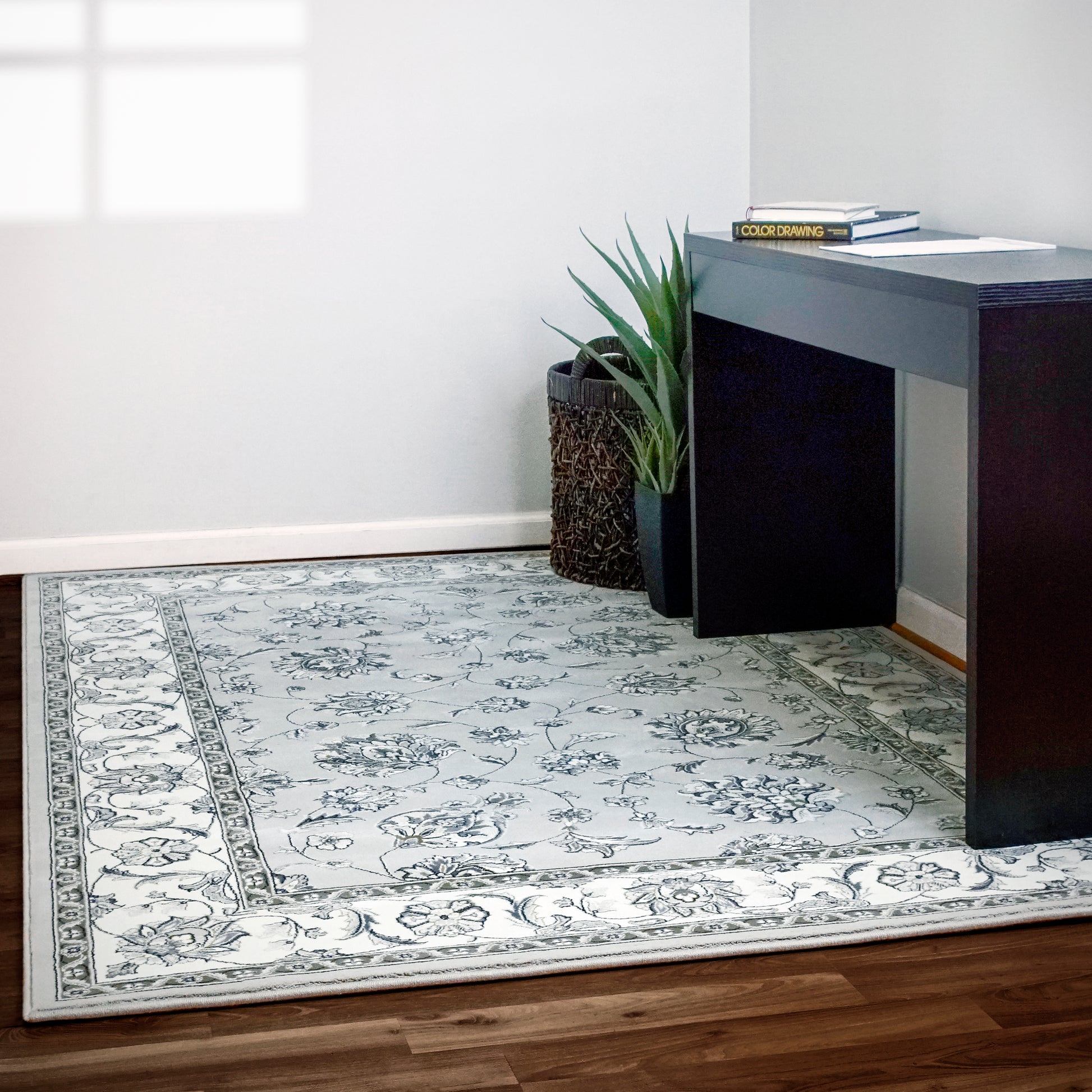 Ancient Garden Traditional Soft Grey/Cream Classic Medium Pile Rug