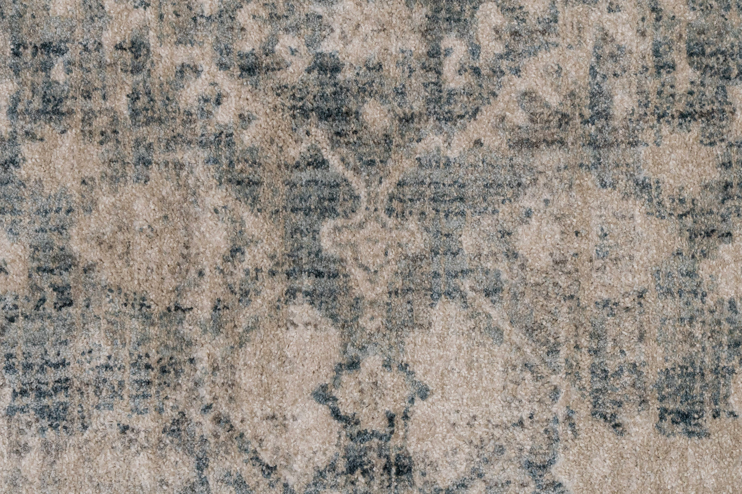 Bloomfield Transitional Grey/Cream Oriental Medium Pile Rug
