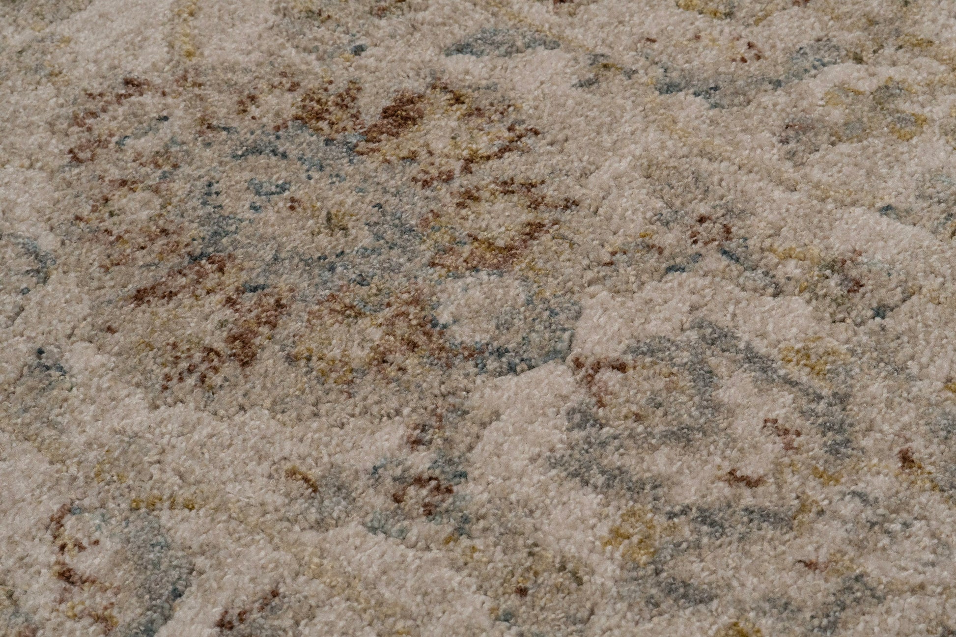 Bloomfield Traditional Beige/Grey/Cream Oriental Medium Pile Rug