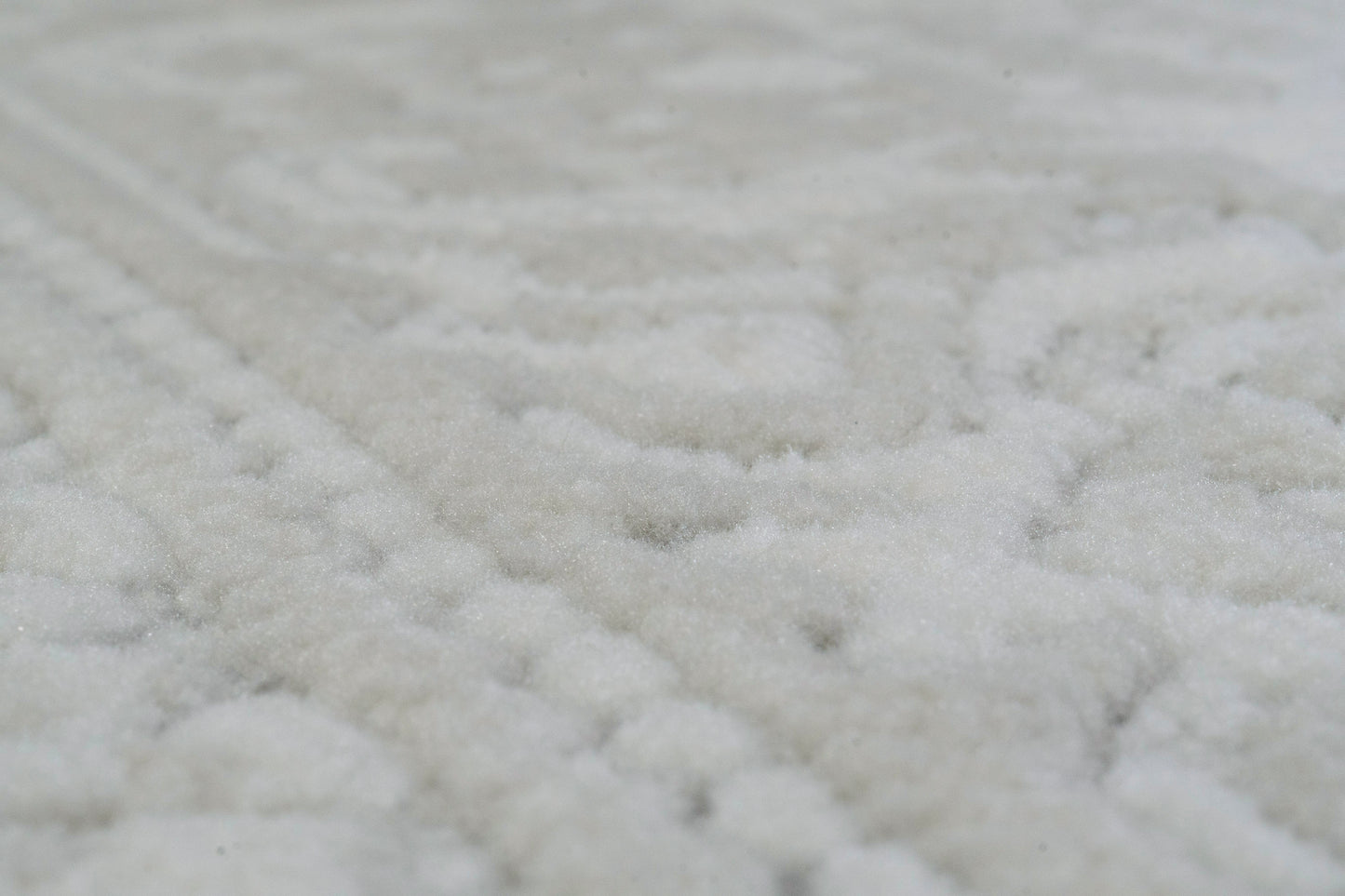 Boutique Traditional Grey/Cream Medallion Medium Pile Rug