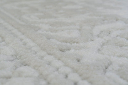 Boutique Traditional Grey/Cream Medallion Medium Pile Rug