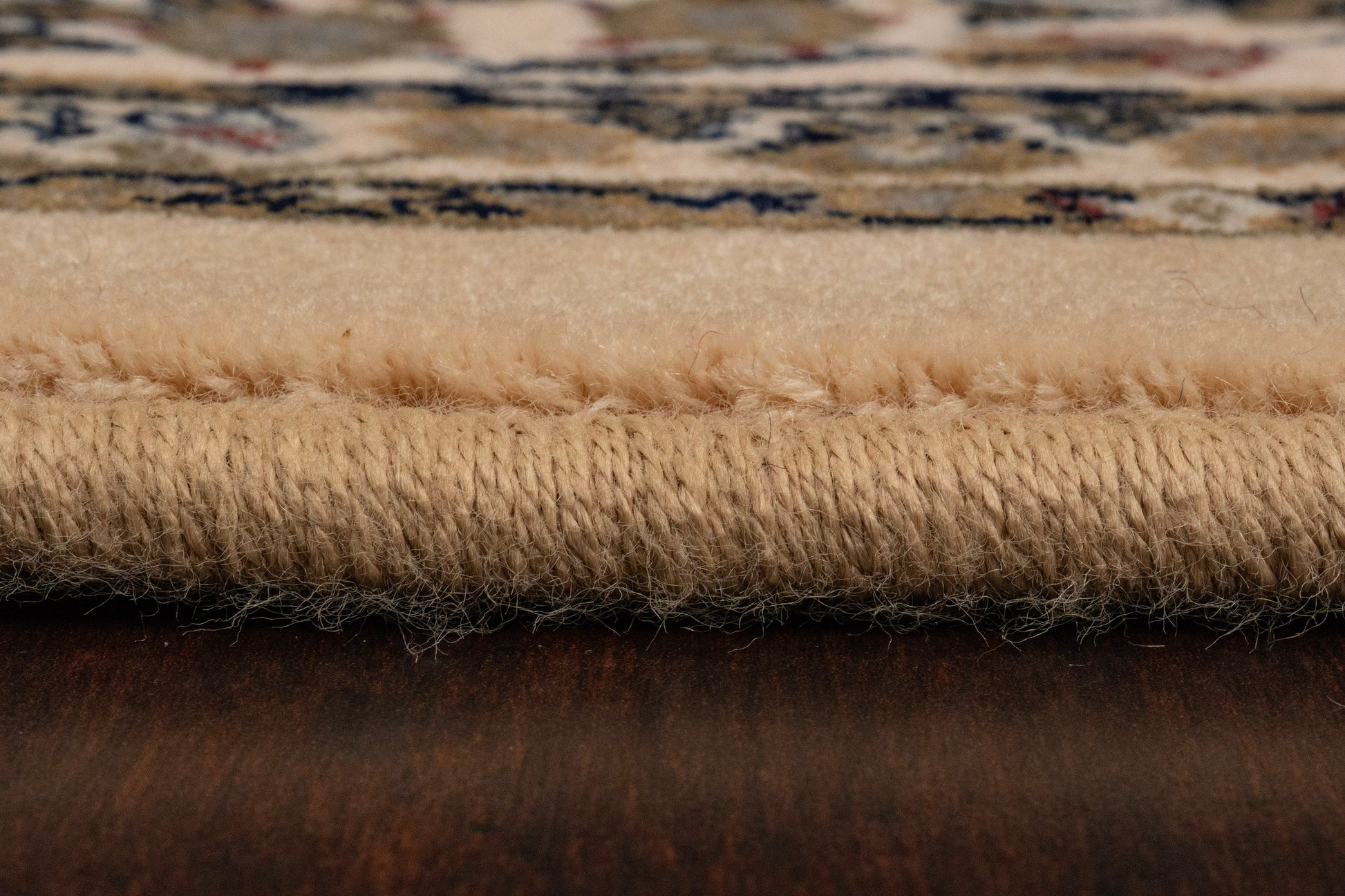 Brilliant Traditional Linen Classic Medium Pile Rug