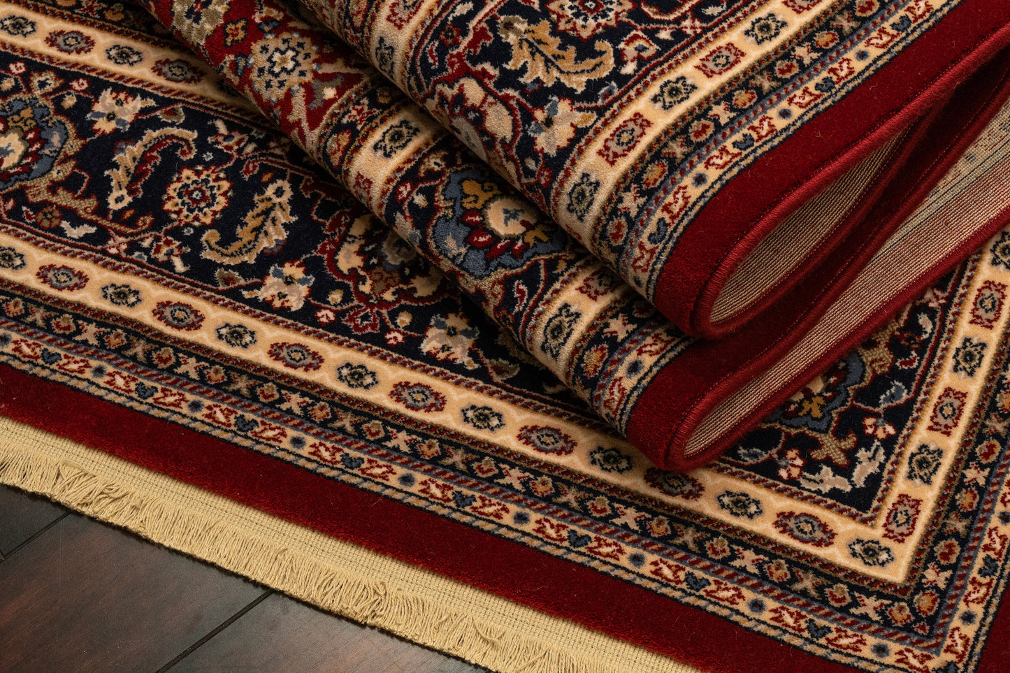 Brilliant Traditional Red Classic Medium Pile Rug