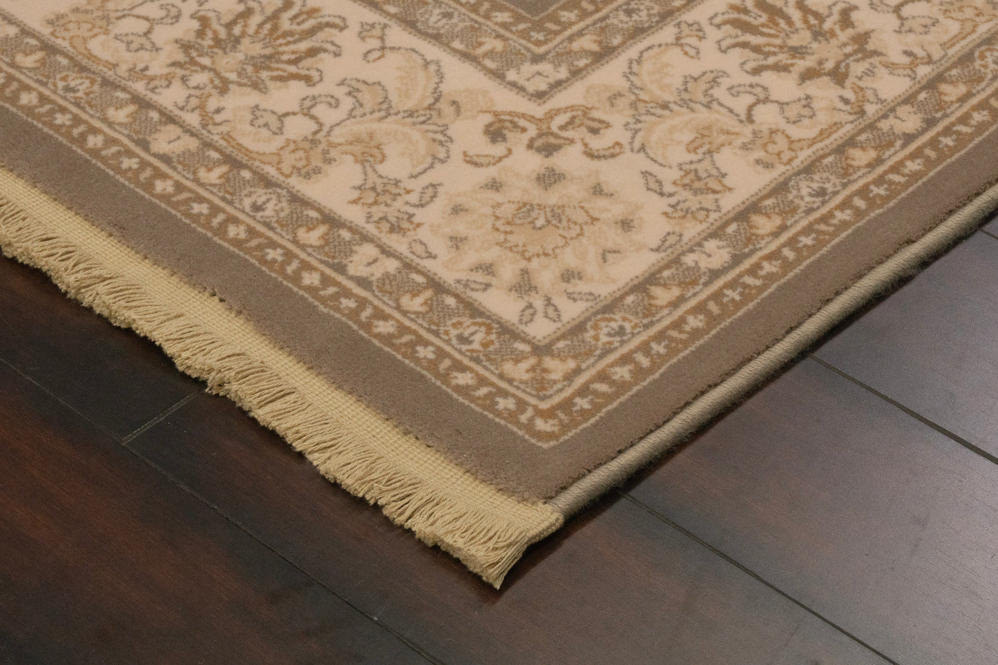 Brilliant Traditional Brown Classic Medium Pile Rug
