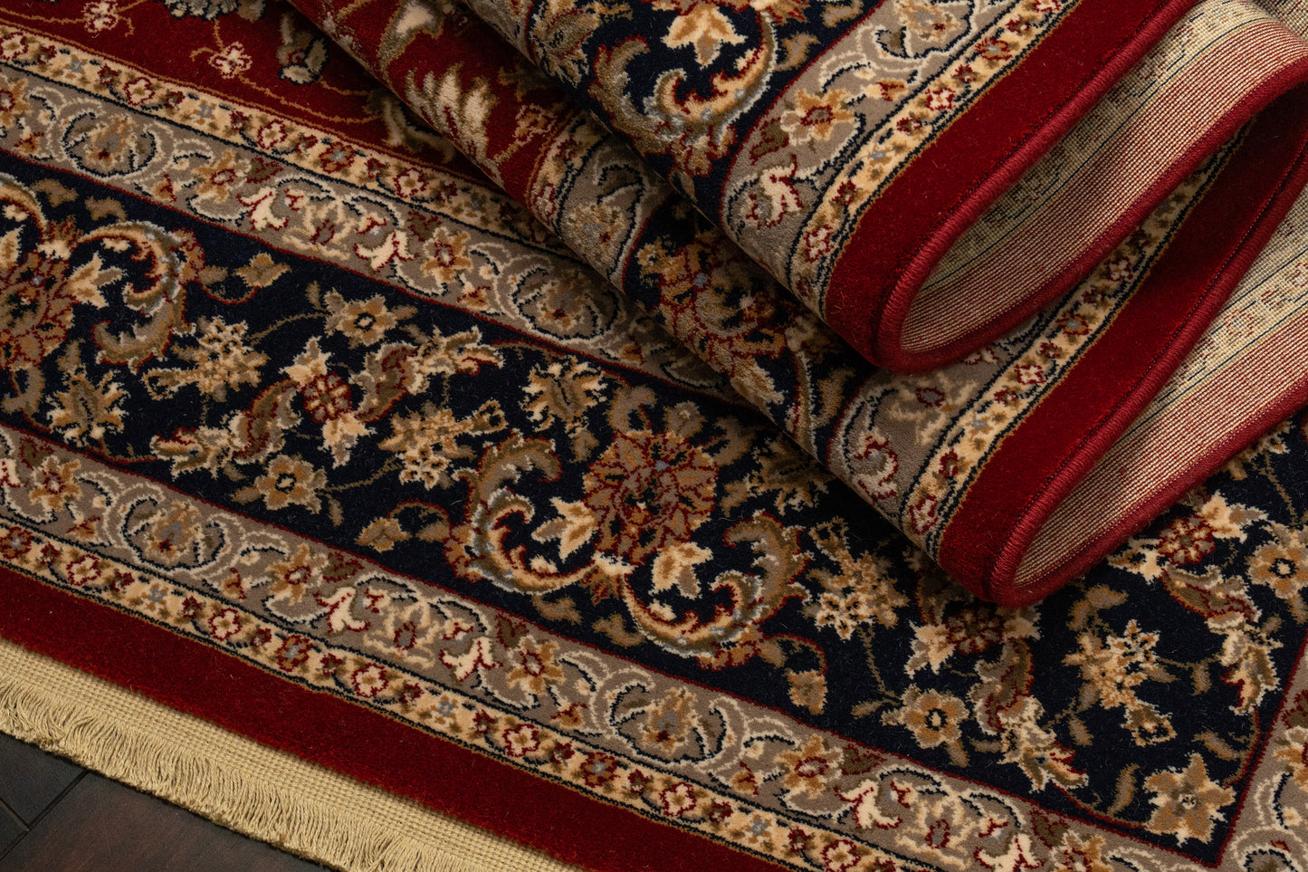 Brilliant Traditional Red Classic Medium Pile Rug