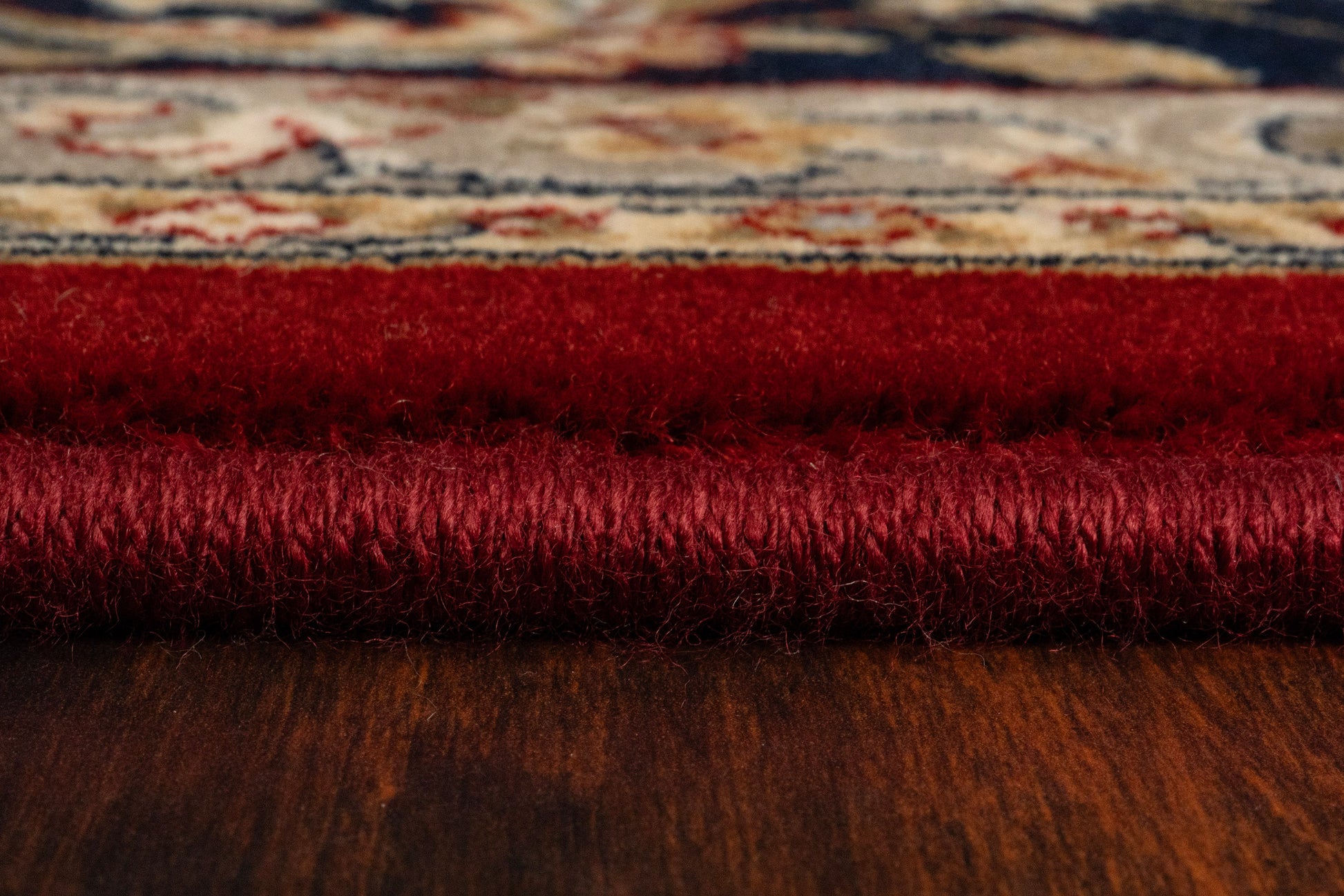 Brilliant Traditional Red Classic Medium Pile Rug