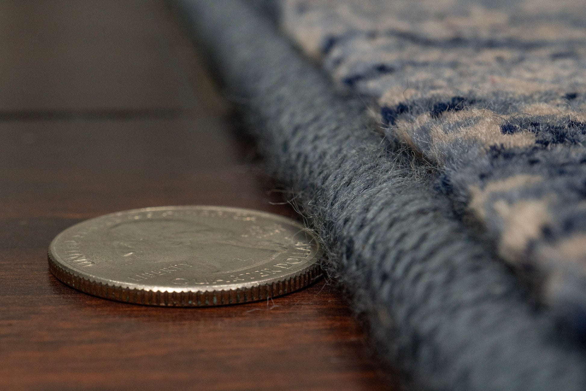 Brilliant Traditional Blue Distressed Medium Pile Rug
