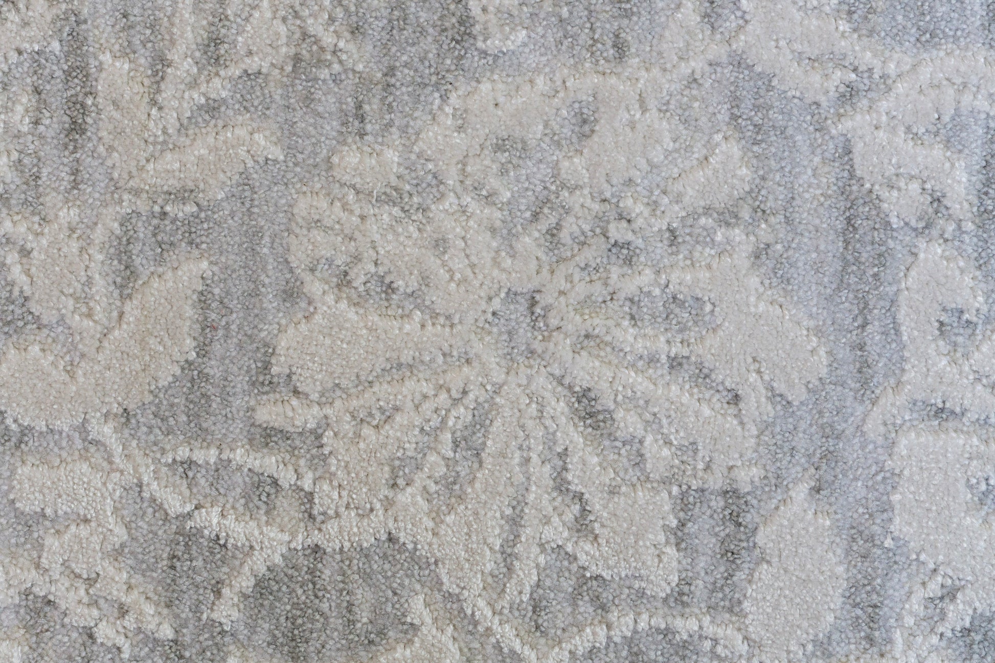 Canyon Modern Grey/Cream Floral Medium Pile Rug