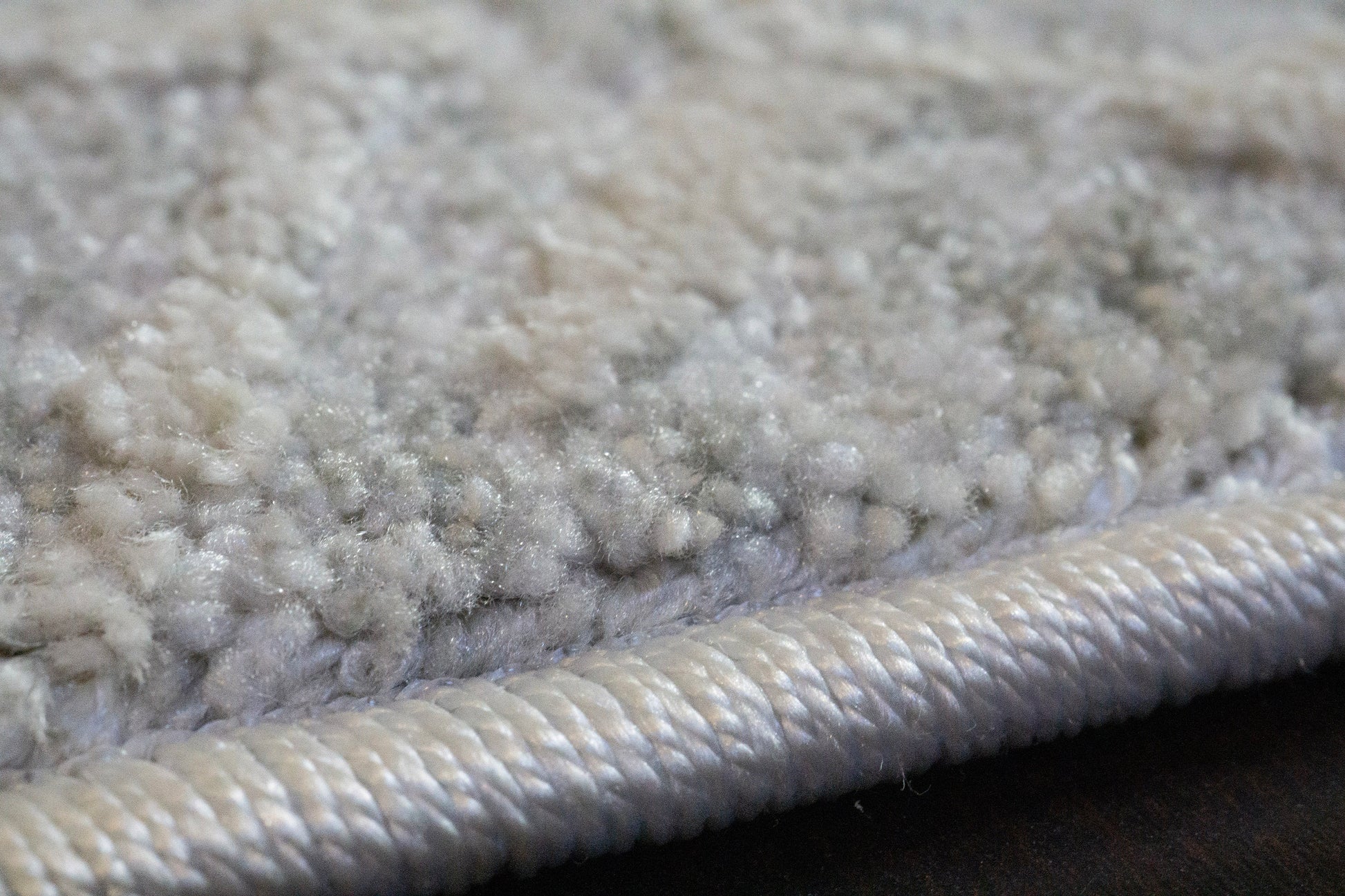 Canyon Modern Grey/Cream Floral Medium Pile Rug