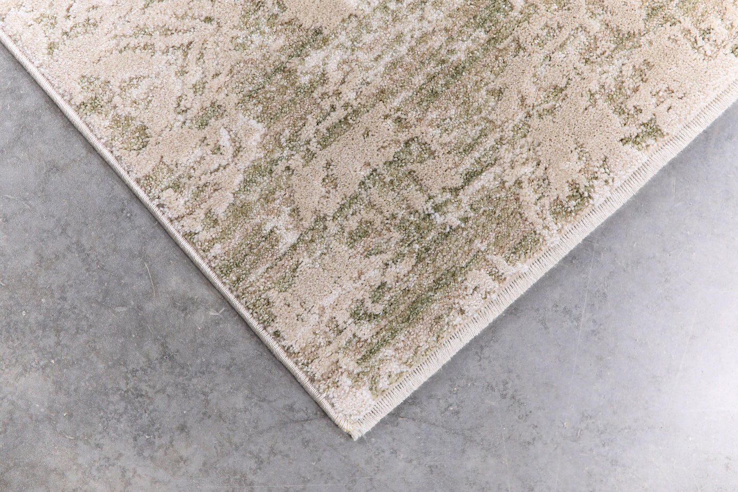 Canyon Transitional Beige/Sage Floral Medium Pile Rug