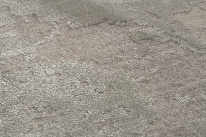 Castilla Modern Cream/Silver Distressed Medium Pile Rug