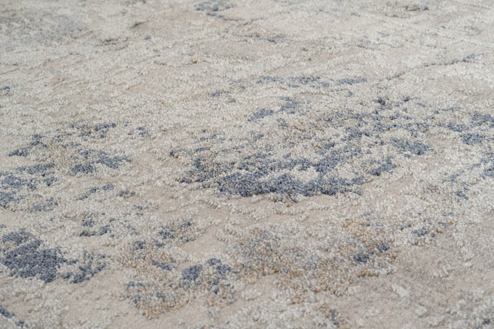 Castilla Modern Grey/Blue Distressed Medium Pile Rug