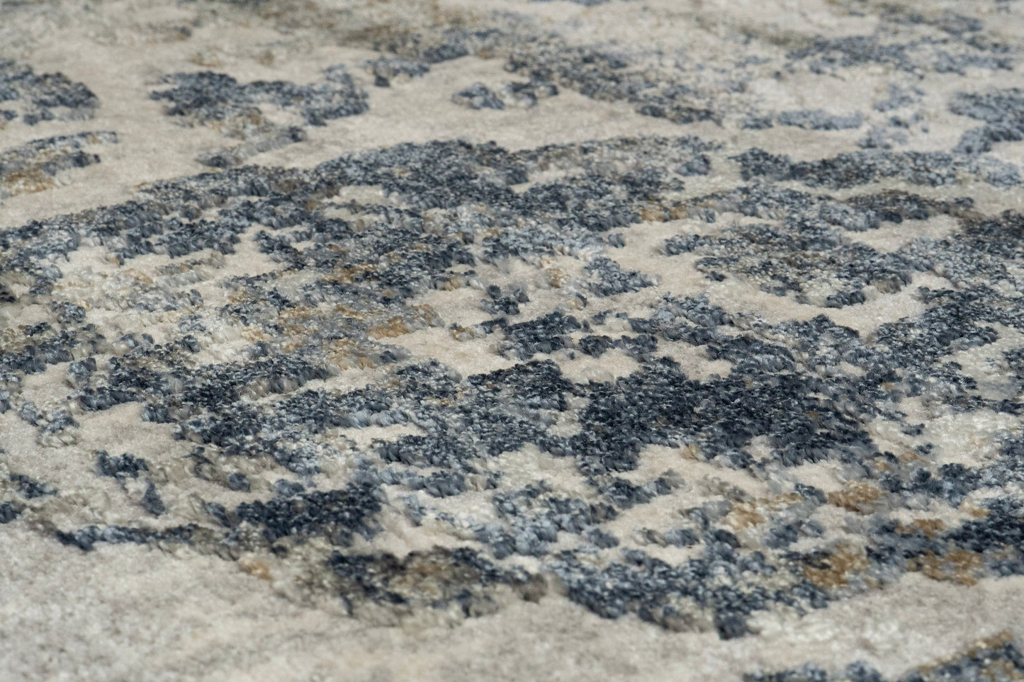 Castilla Modern Cream/Grey Distressed Medium Pile Rug