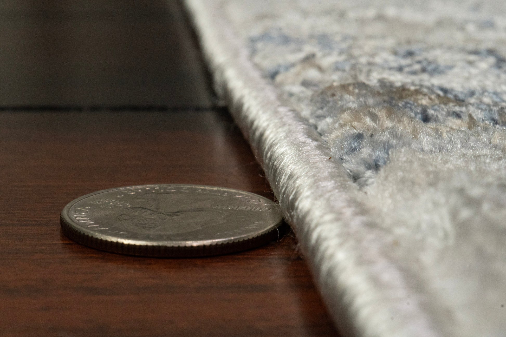 Castilla Modern Cream/Grey Distressed Medium Pile Rug