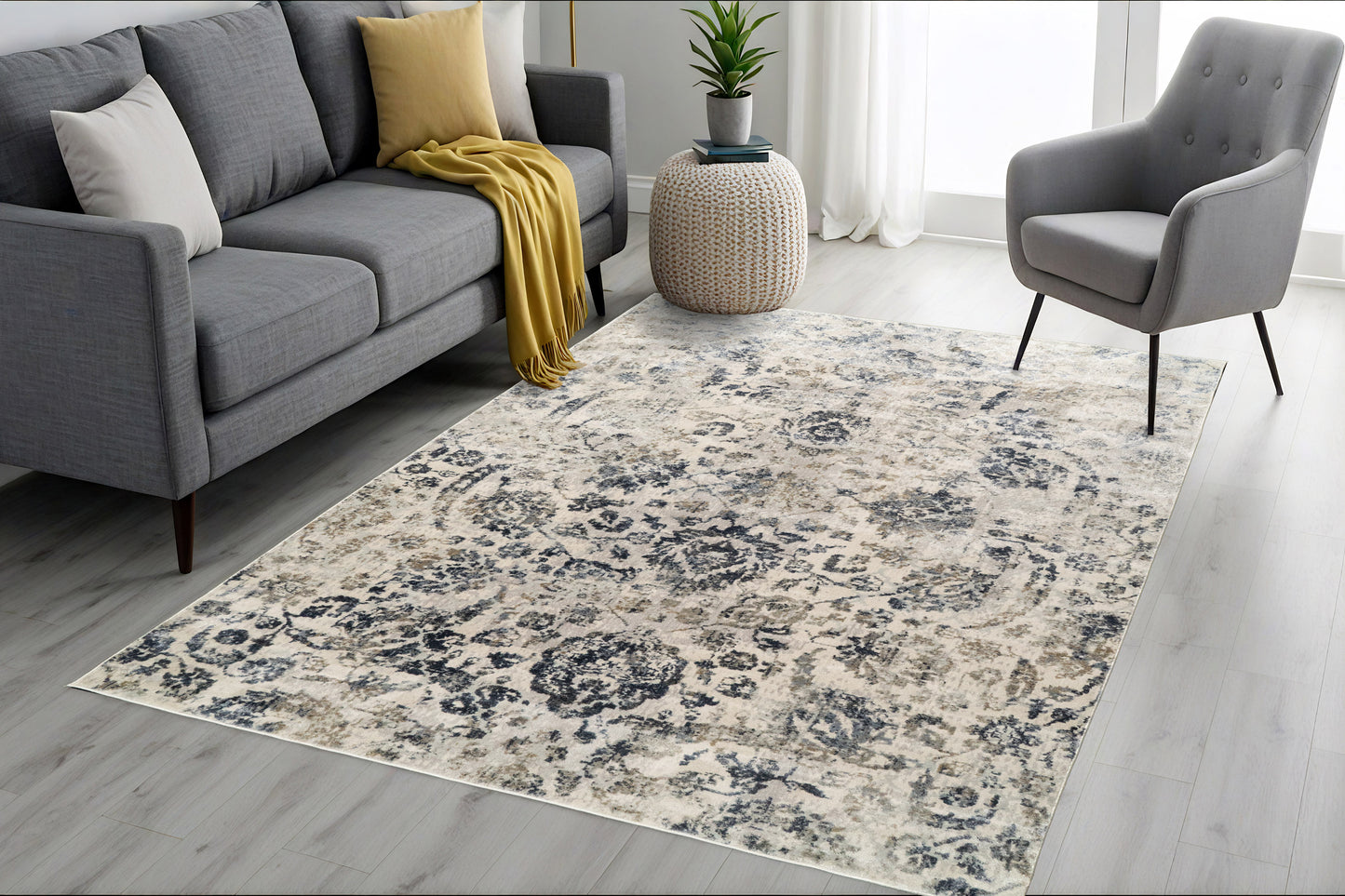 Castilla Modern Cream/Grey Distressed Medium Pile Rug