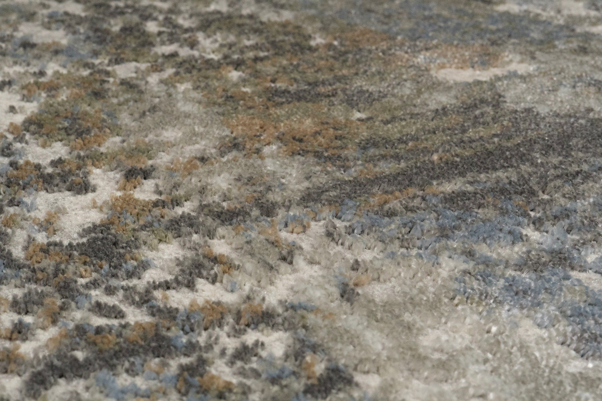 Castilla Modern Cream/Grey Distressed Medium Pile Rug