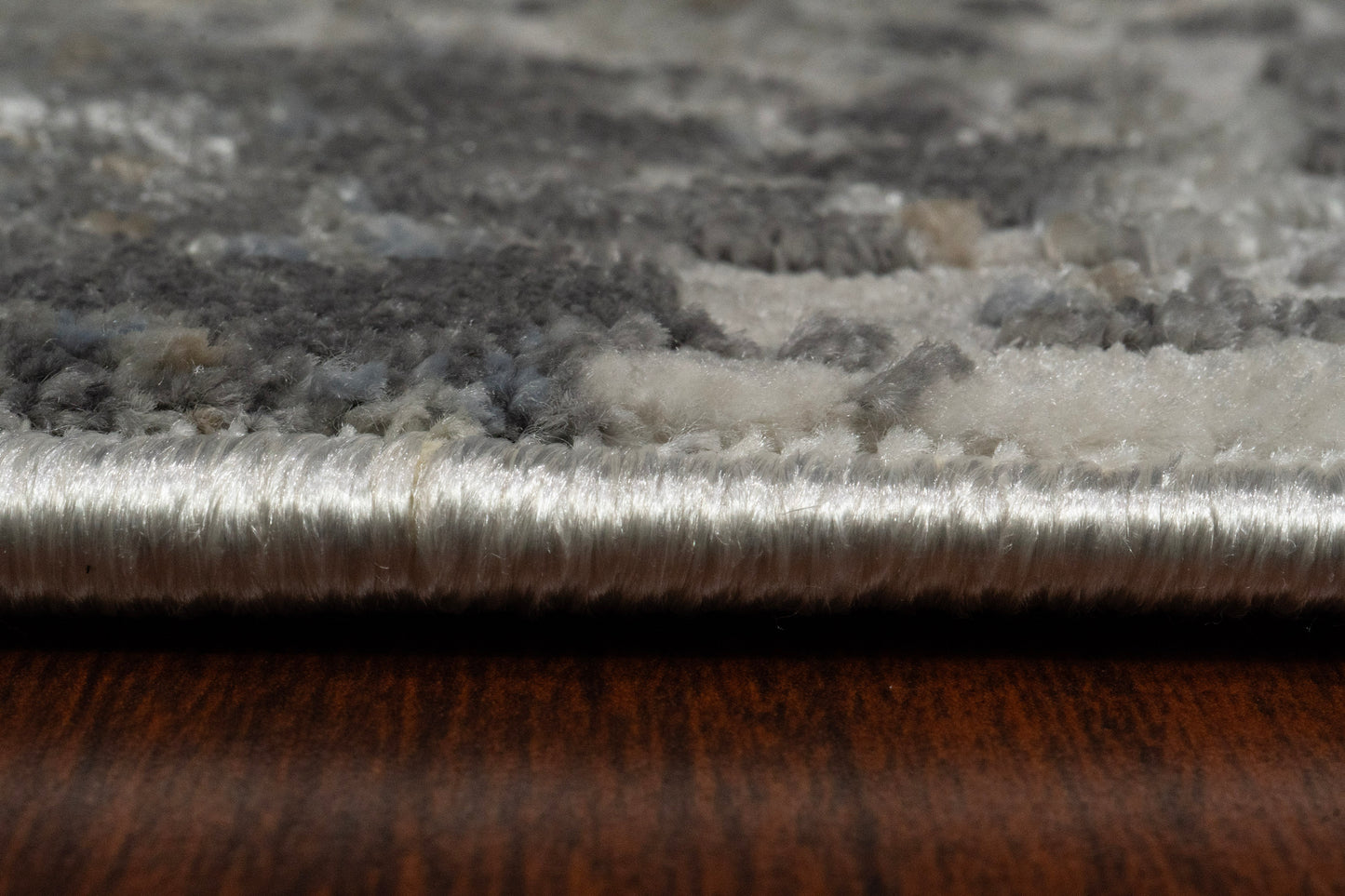 Castilla Modern Cream/Grey Distressed Medium Pile Rug