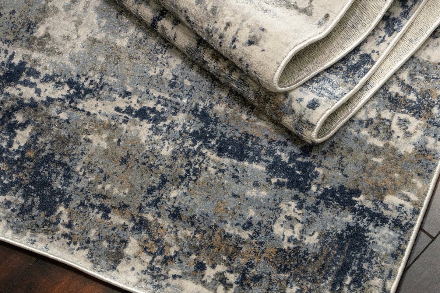 Castilla Modern Grey/Blue Distressed Medium Pile Rug