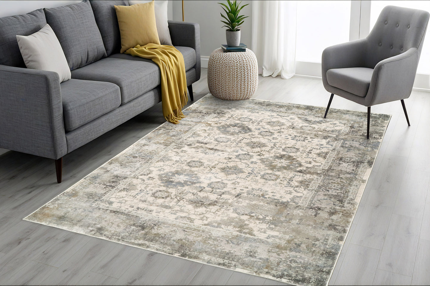 Castilla Modern Cream/Silver Distressed Medium Pile Rug