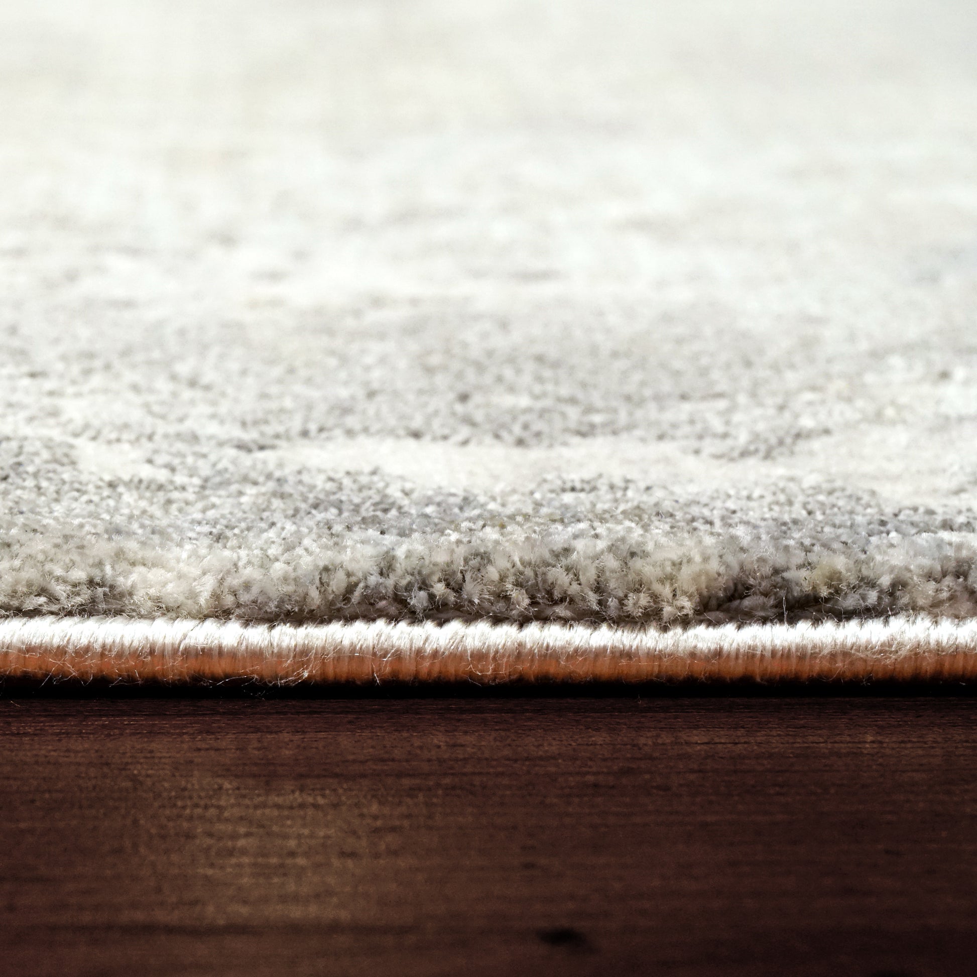 Castilla Modern Cream/Grey Distressed Medium Pile Rug