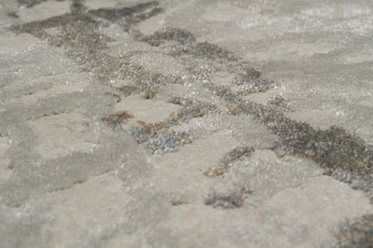 Castilla Modern Ivory/Grey Distressed Medium Pile Rug