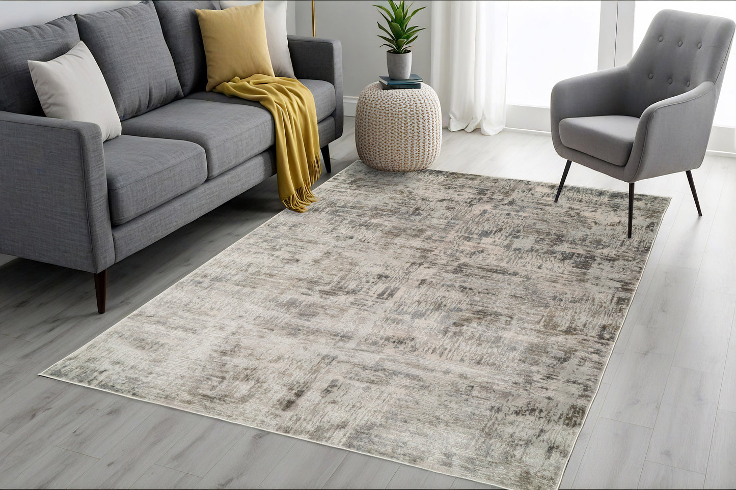 Castilla Modern Ivory/Grey Distressed Medium Pile Rug