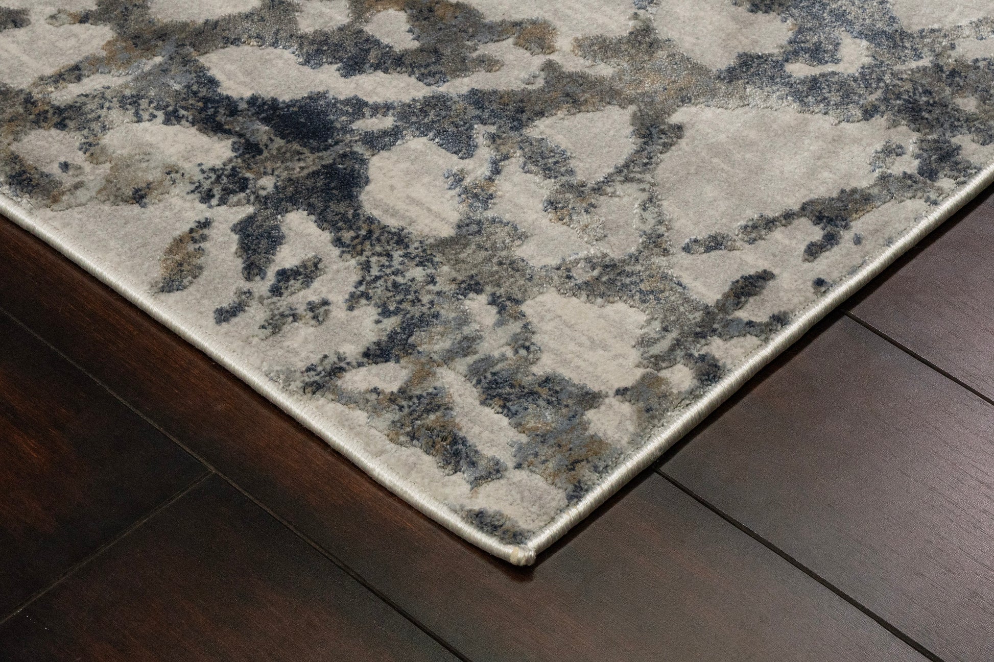 Castilla Modern Grey/Multi Distressed Medium Pile Rug
