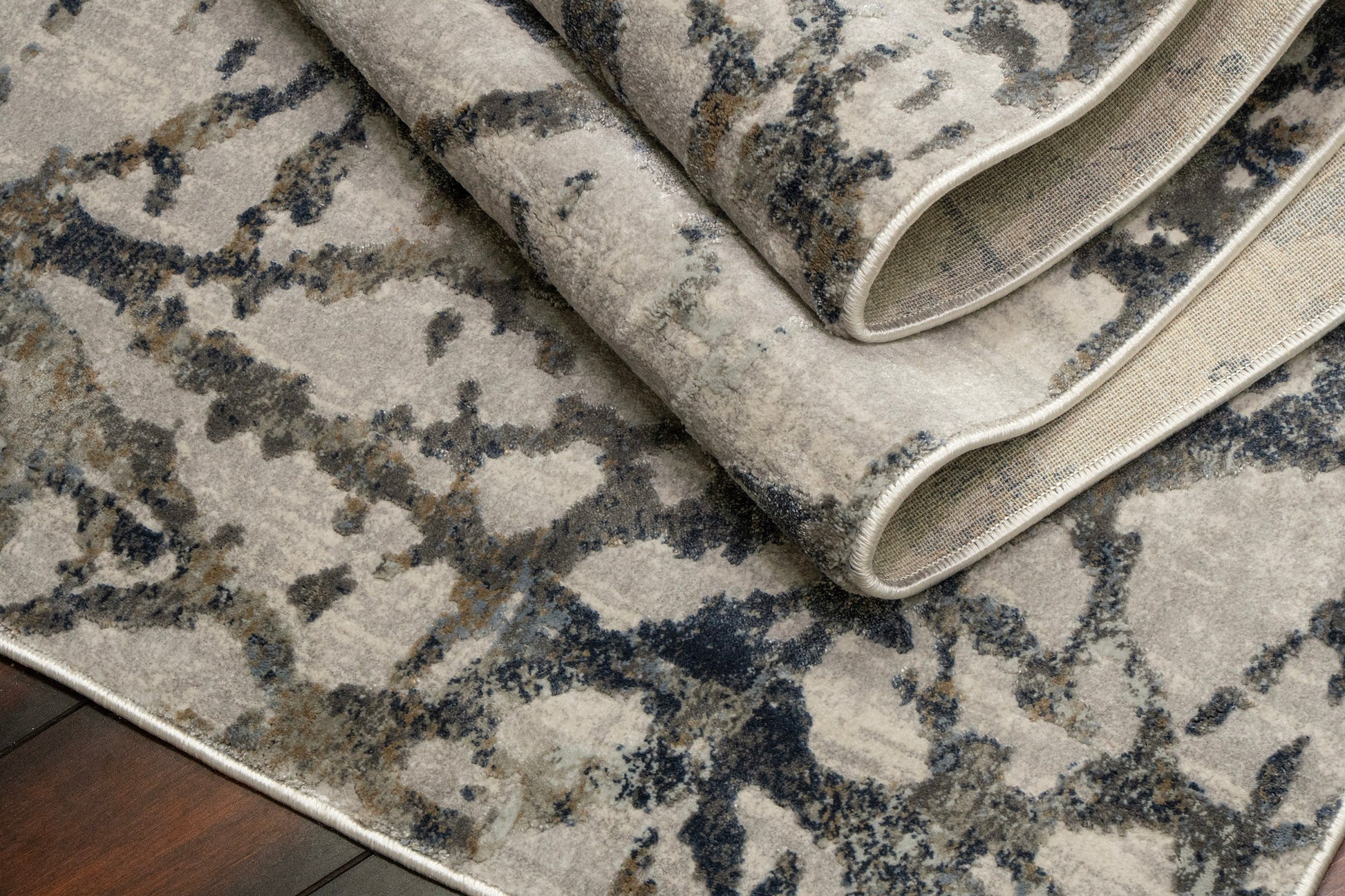 Castilla Modern Grey/Multi Distressed Medium Pile Rug