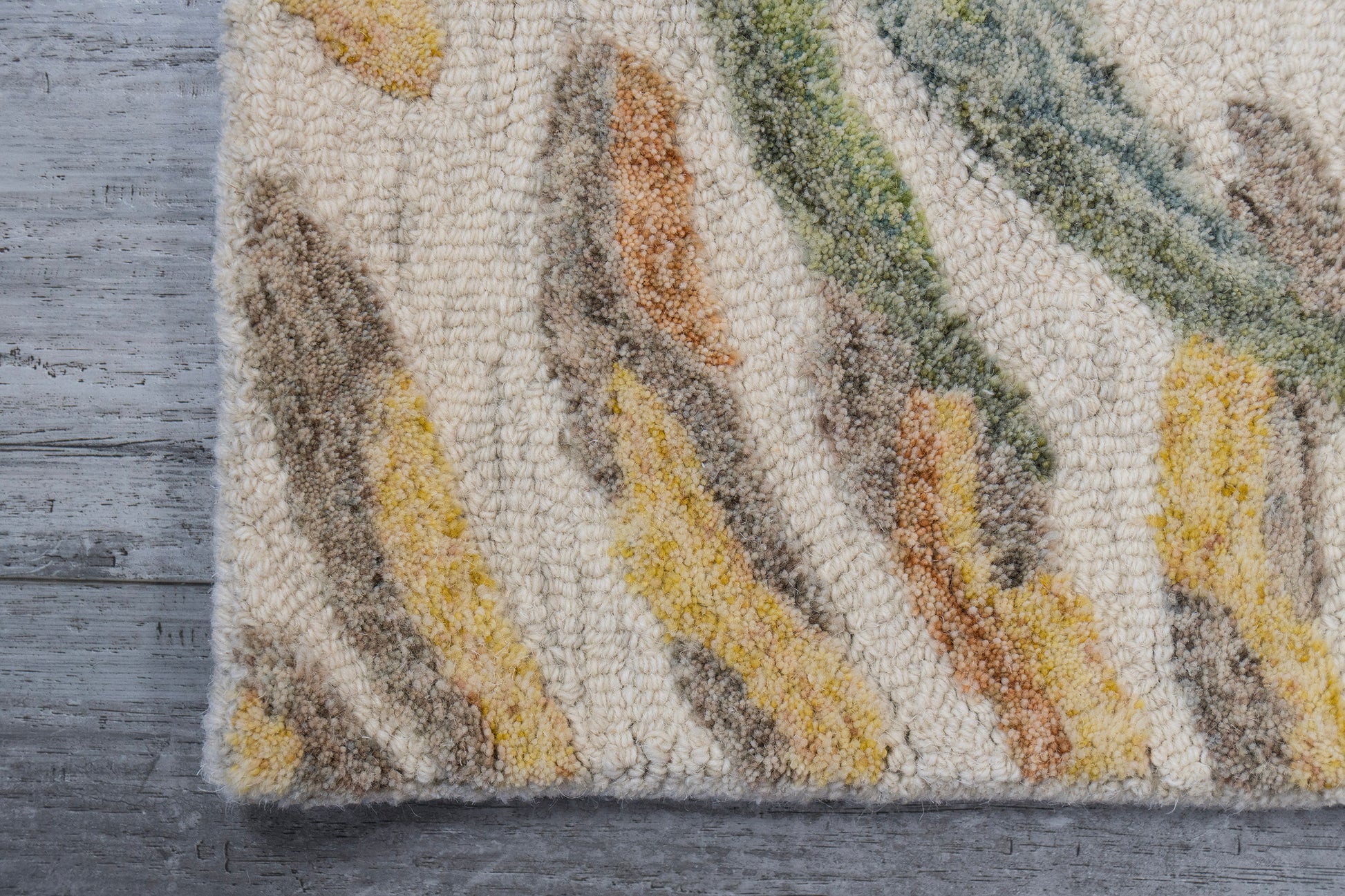 Daisy Modern Grey/Multi Floral Medium Pile Rug