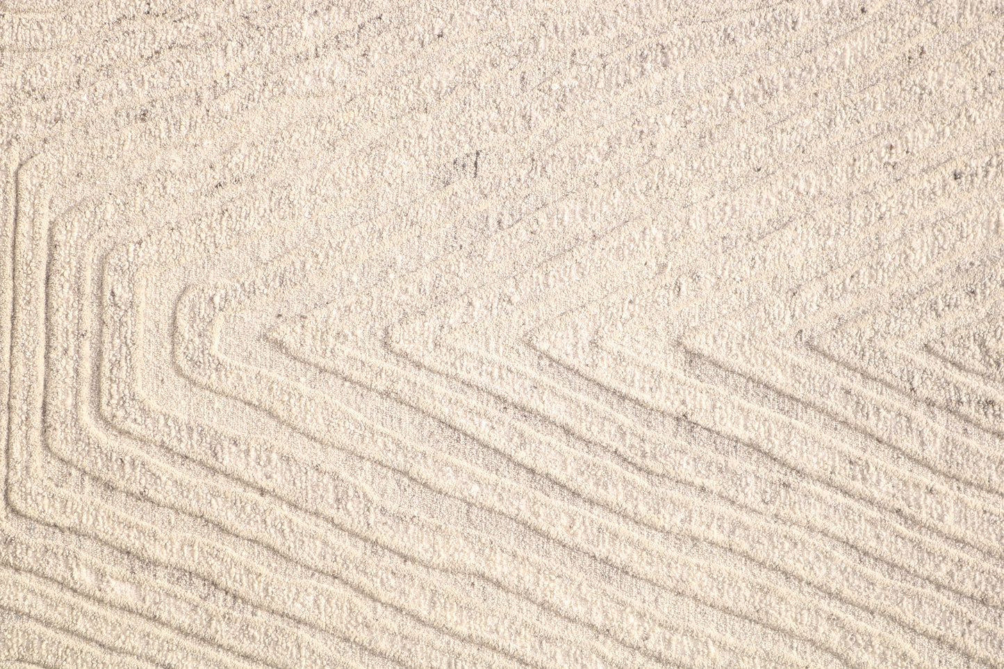 Drift Modern Cream Chevron Medium Pile Rug