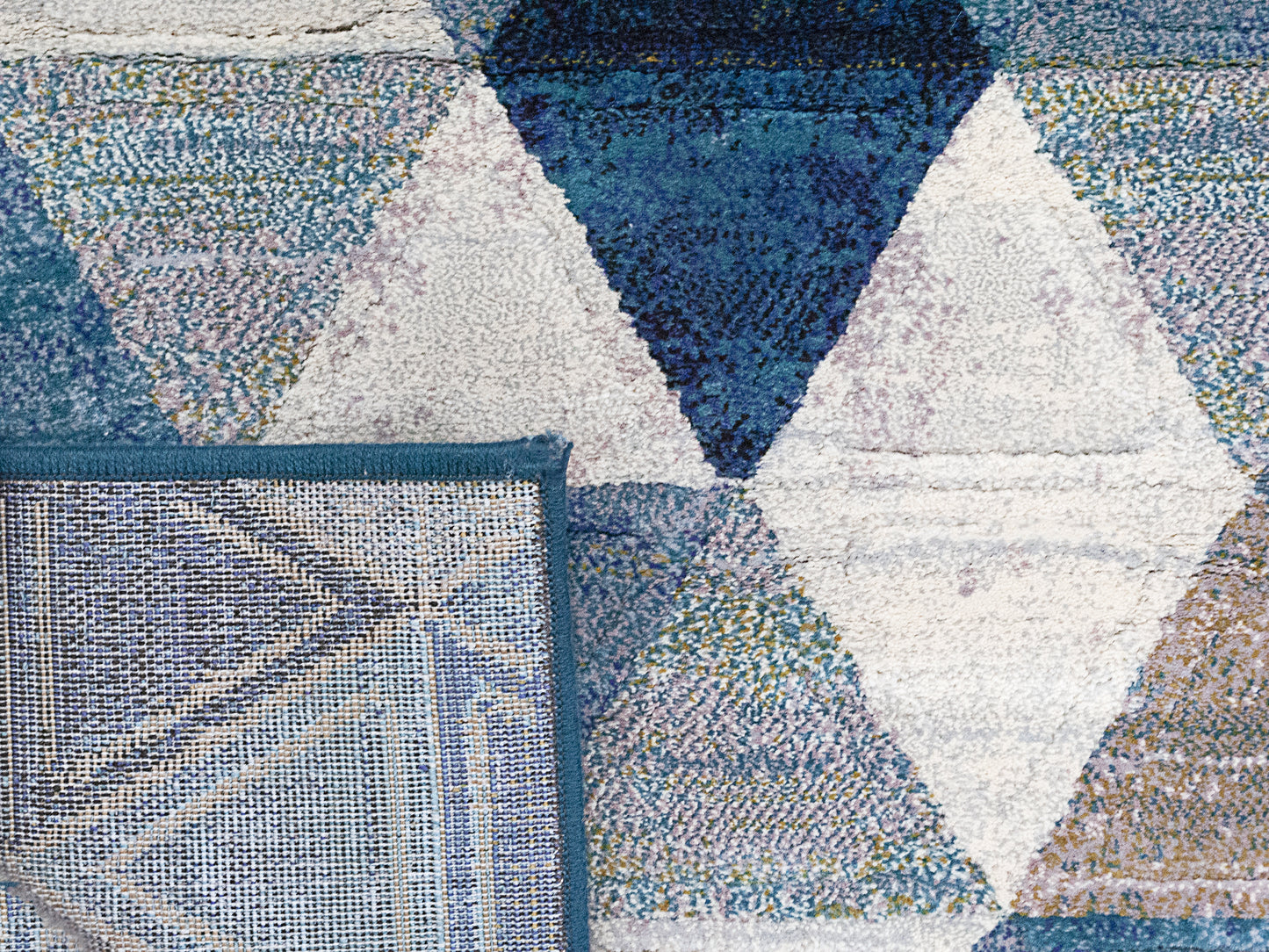 Eclipse Contemporary Blue/Multi Geometric Medium Pile Rug