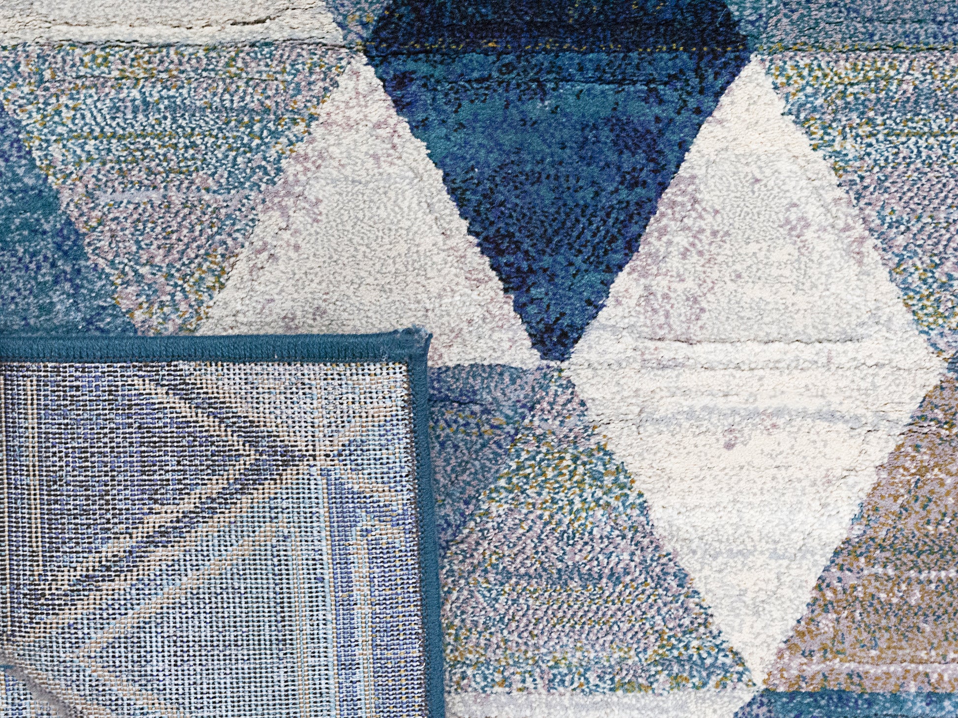 Eclipse Contemporary Blue/Multi Geometric Medium Pile Rug
