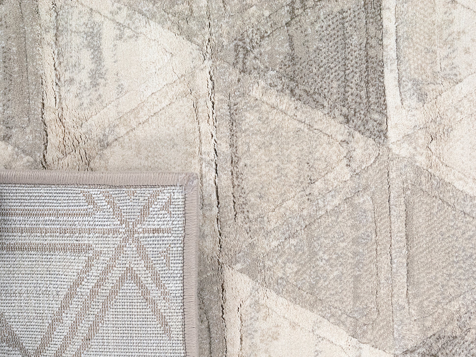 Eclipse Contemporary Beige Geometric Medium Pile Rug