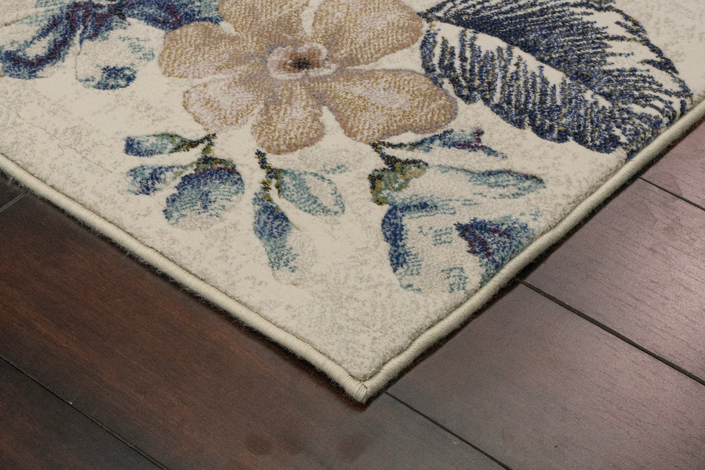 Eclipse Transitional Cream/Blue Floral Medium Pile Rug