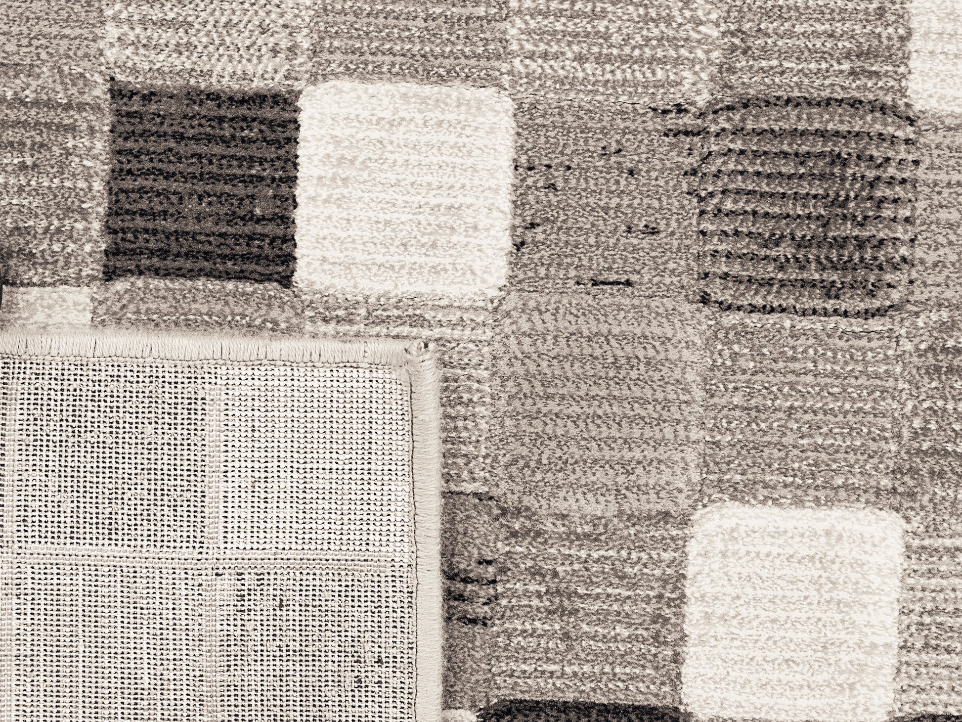 Eclipse Contemporary Beige Geometric Medium Pile Rug
