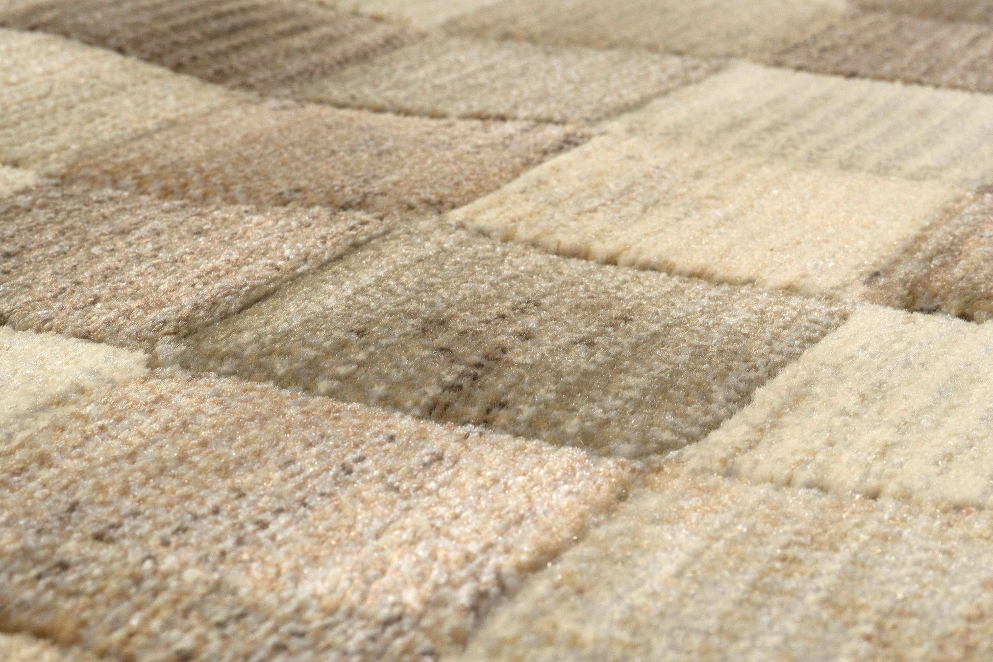 Eclipse Contemporary Beige Geometric Medium Pile Rug