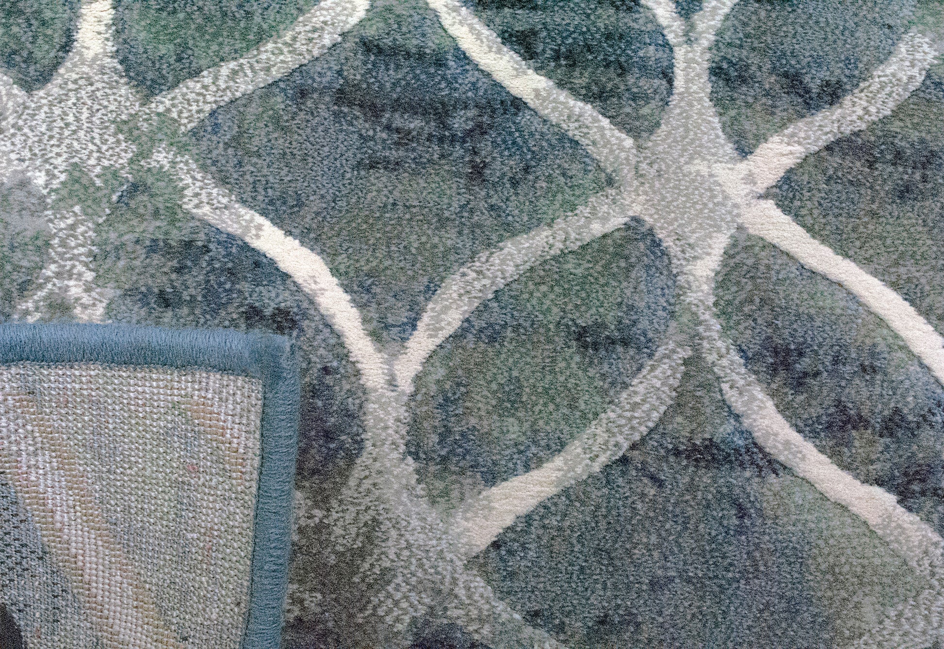 Eclipse Contemporary Blue Modern Medium Pile Rug
