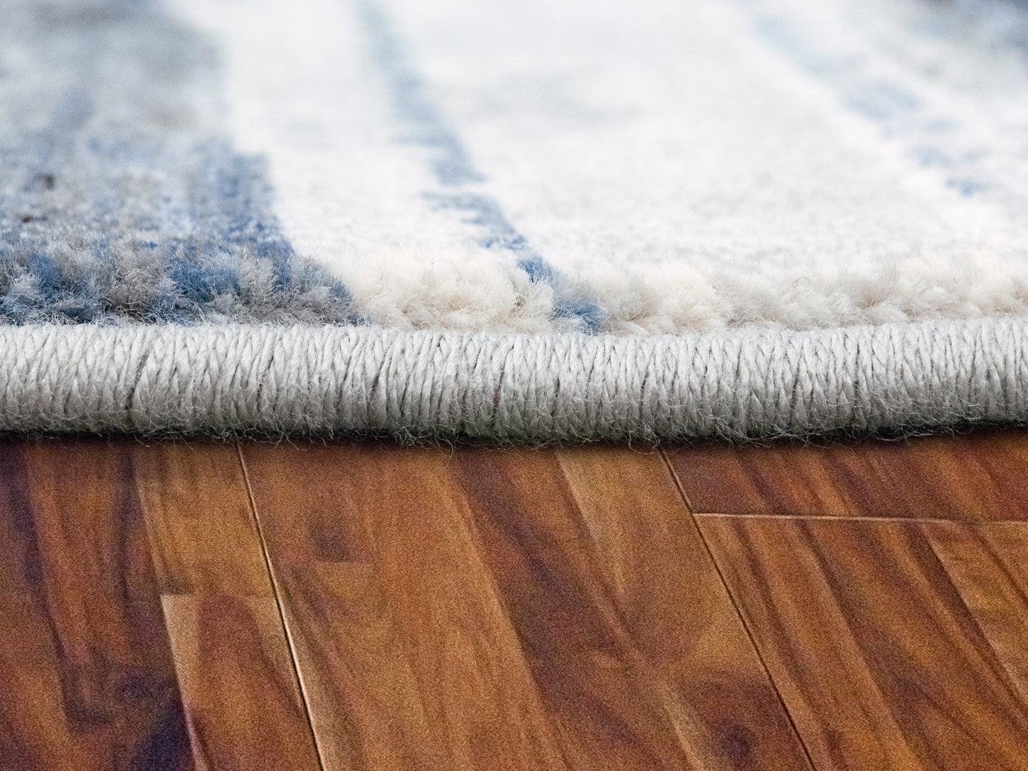 Eclipse Contemporary Blue Modern Medium Pile Rug
