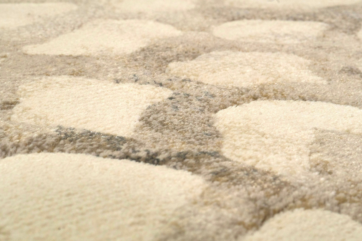 Eclipse Contemporary Ivory Modern Medium Pile Rug