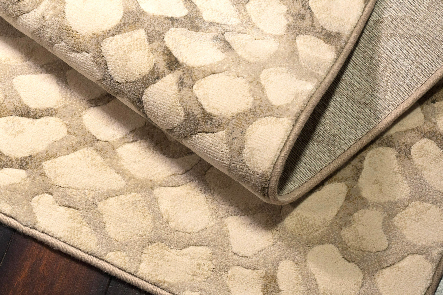Eclipse Contemporary Ivory Modern Medium Pile Rug