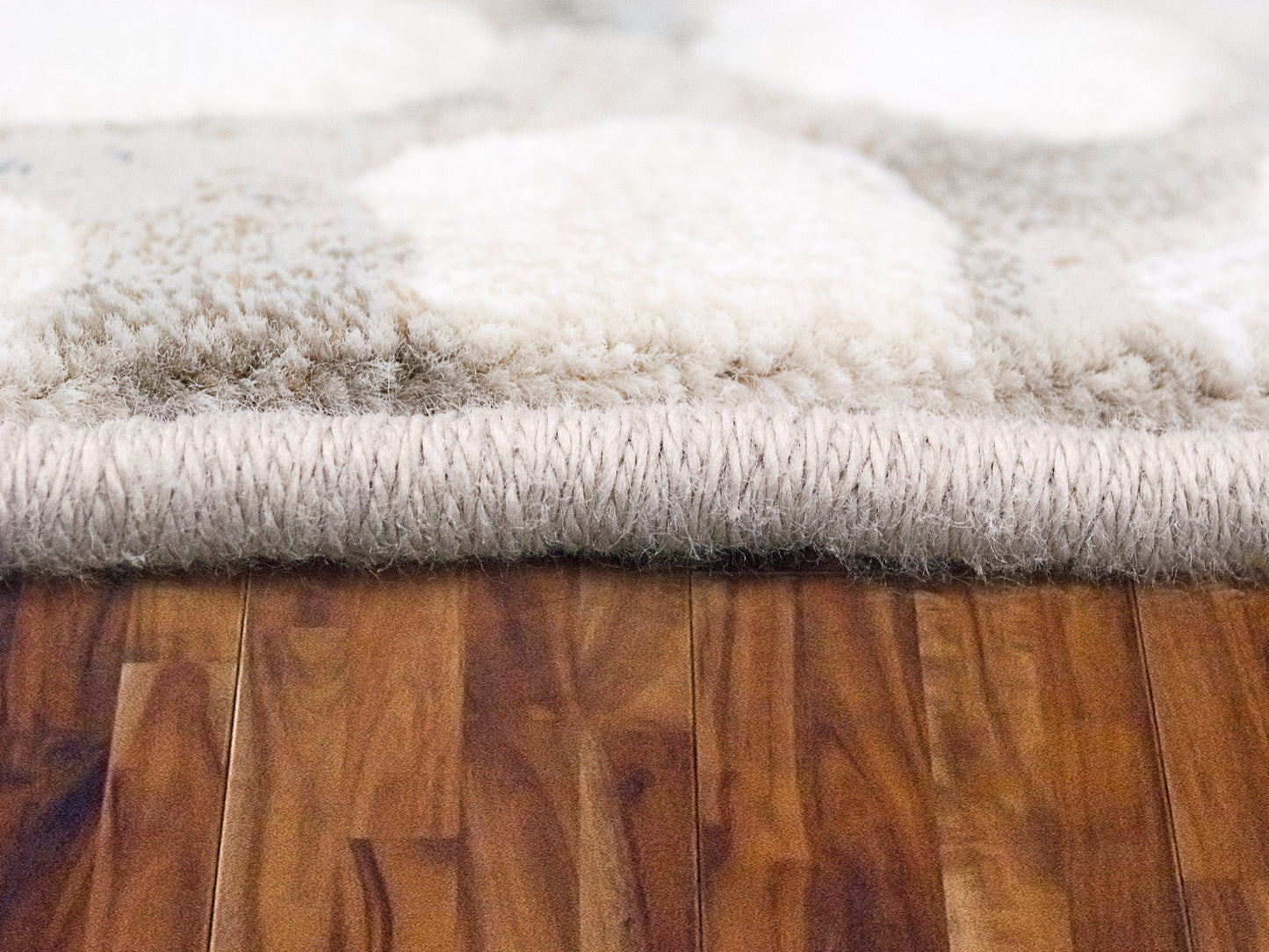 Eclipse Contemporary Ivory Modern Medium Pile Rug